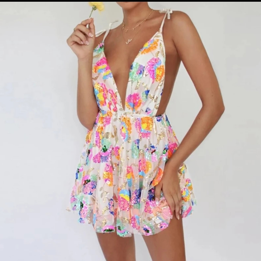 NEW Colorful Sequin backless dress L